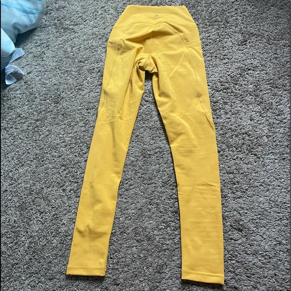 Buffbunny leggings - Picture 2 of 5